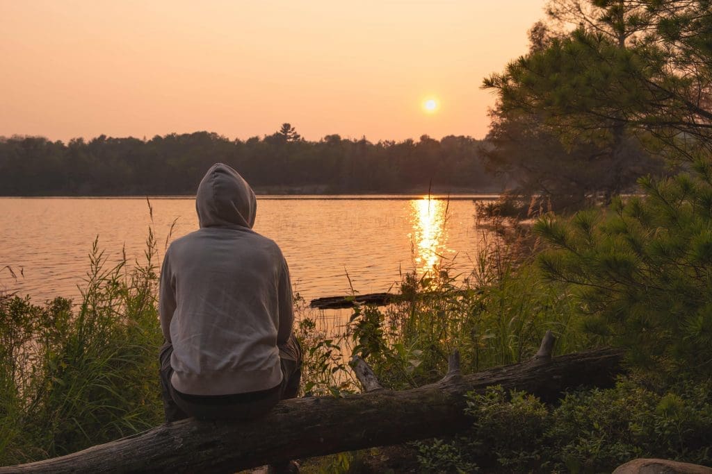 Mens mental health and addiction_2015596295-min-min