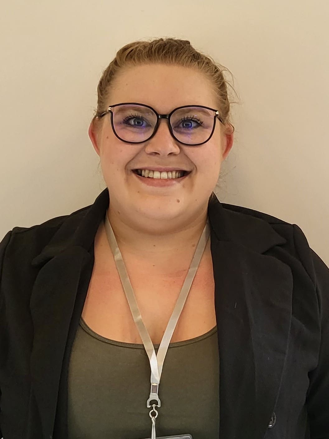 Group therapy for alcohol recovery at Delamere