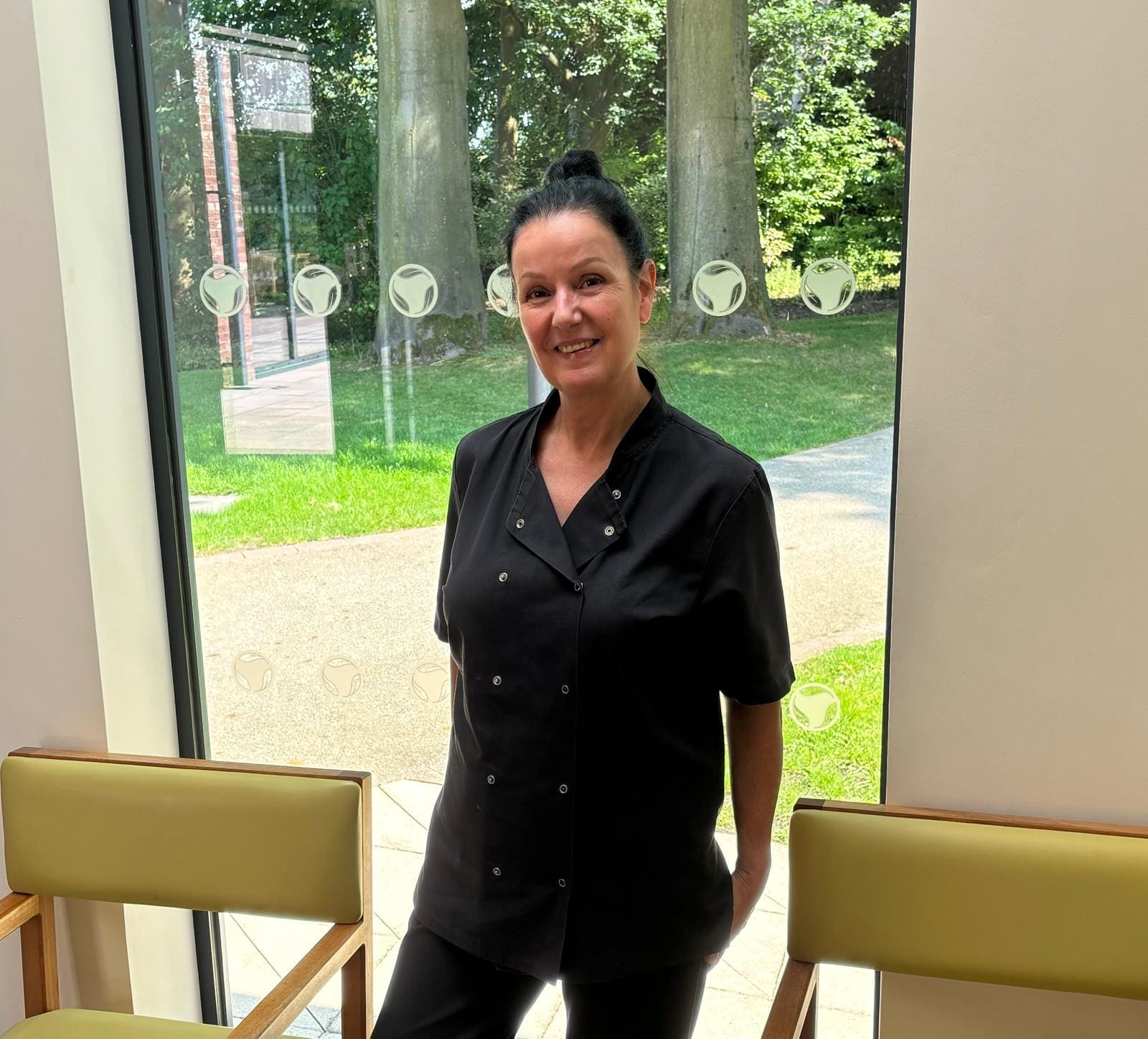 Group therapy for alcohol recovery at Delamere