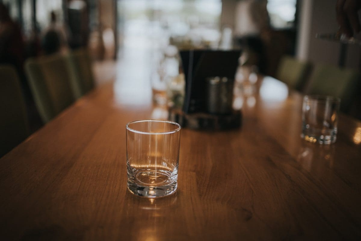 How work stress can lead to an unhealthy relationship with alcohol | Delamere